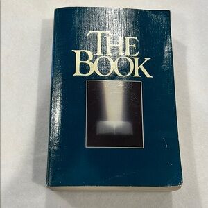 THE BOOK BY KENNETH N‎ TAYLOR ENGLISH THE LIVING BIBLE PAPERBACK